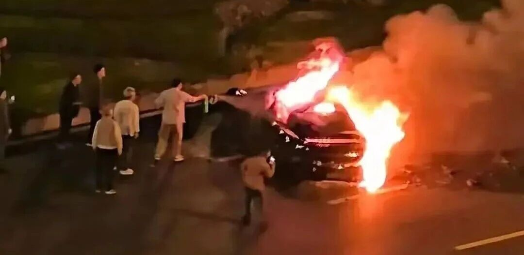 車禍爆燃敲響警鐘！汽車電池可靠性你了解多少？